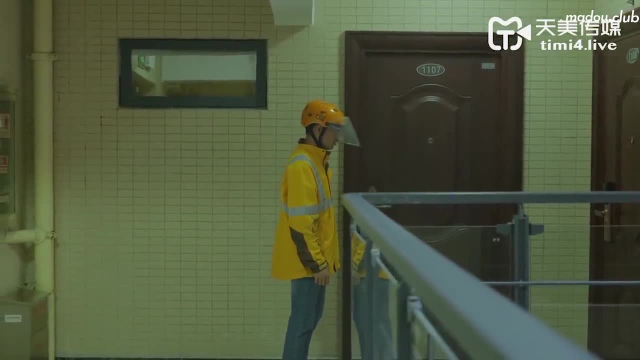 性爱笔记ep1 外卖小哥试用笔记 狠操骚货室友