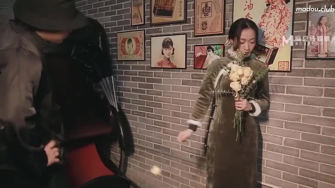 乱世佳人 第四章  风情万种卖花女