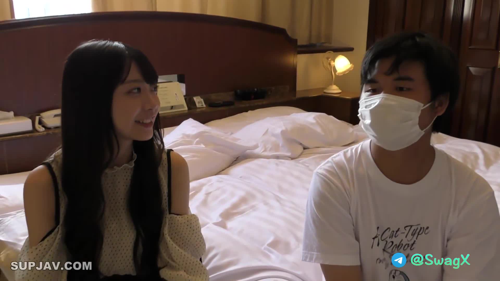 FC2_PPV_2985751_Erika醬的最新作品！我不是叛逆者！_Erika_chan_20_歲生日！