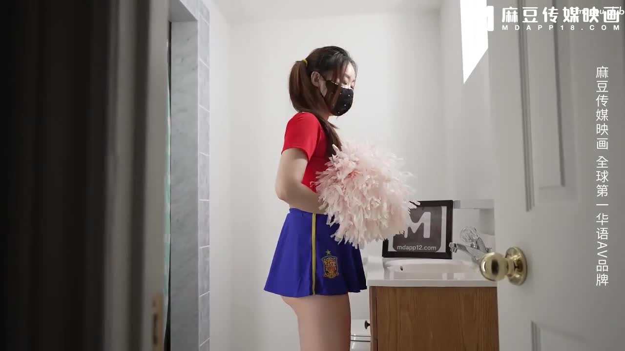 MSD185 公厕强上肥臀欲女