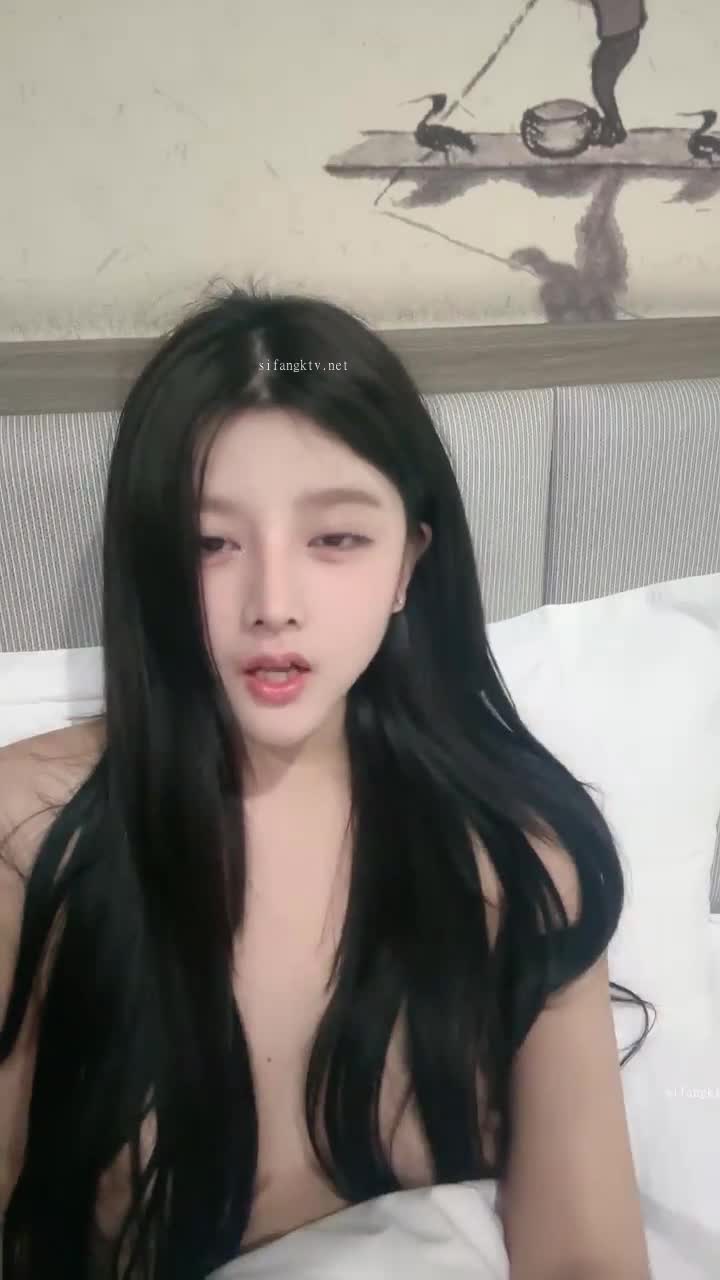 苏州狐狸  绿播女神下海